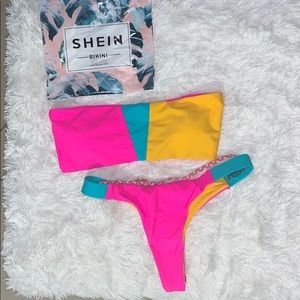 Bright bikini